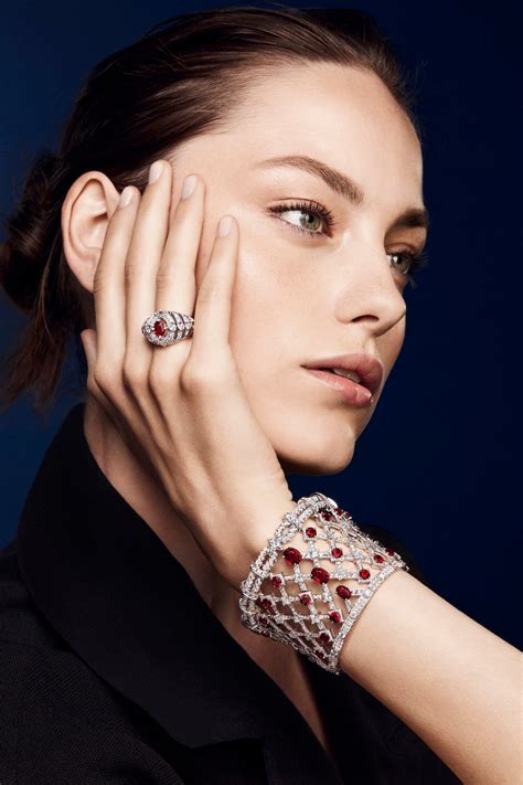 louis vuitton high jewelry pink sapphire price|Louis Vuitton vanity fair.